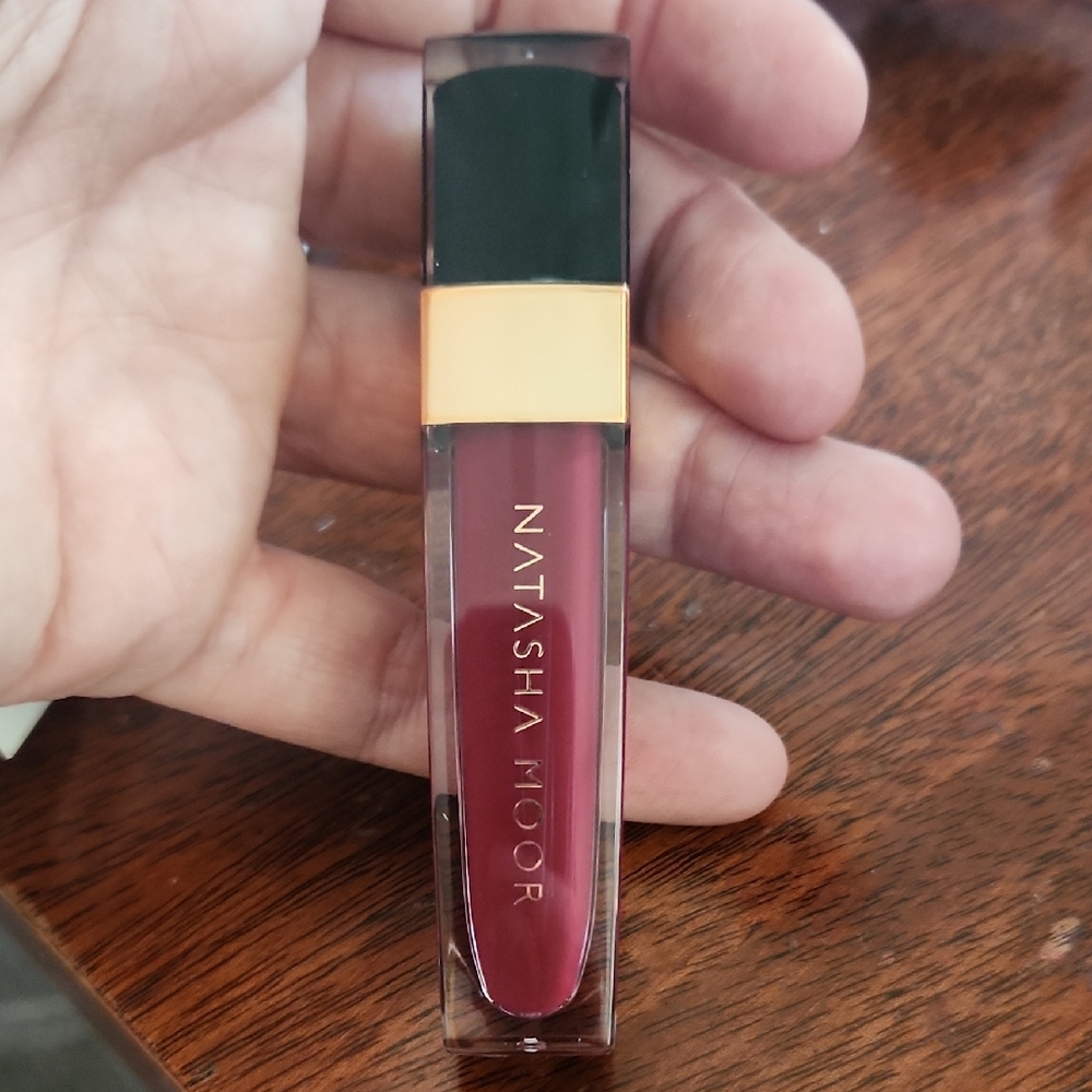 Natasha Moor Molten Matte Liquid Lipstick, Alter Ego